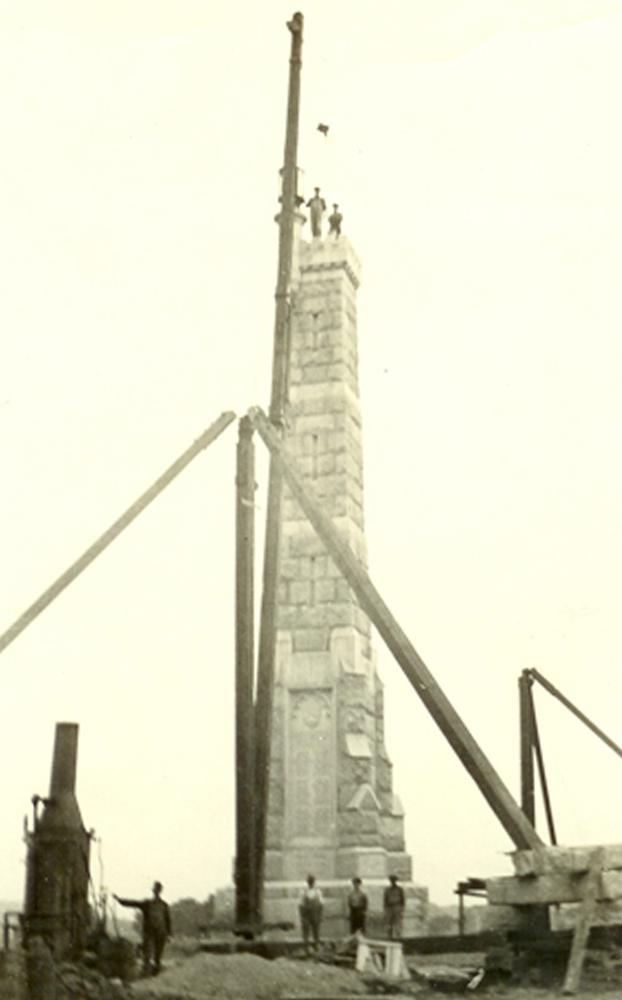 Building the Cenotaph
