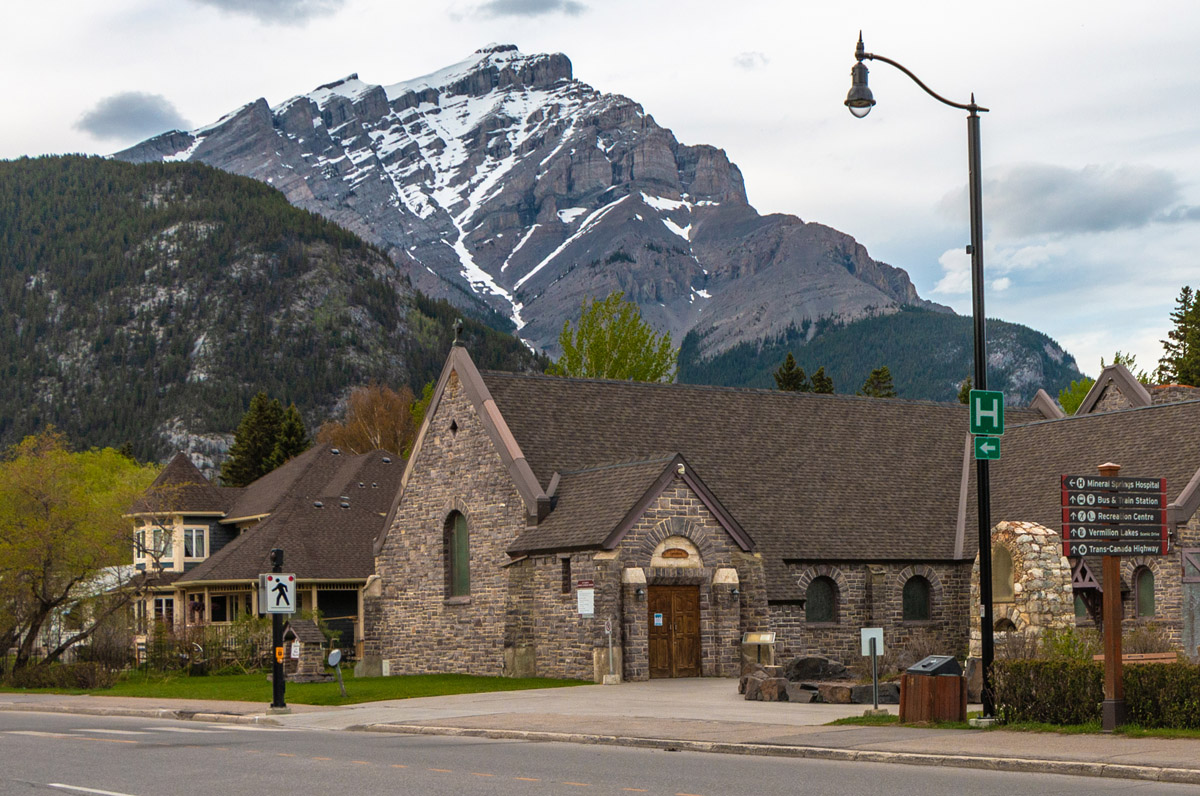 Church on Lynx Street