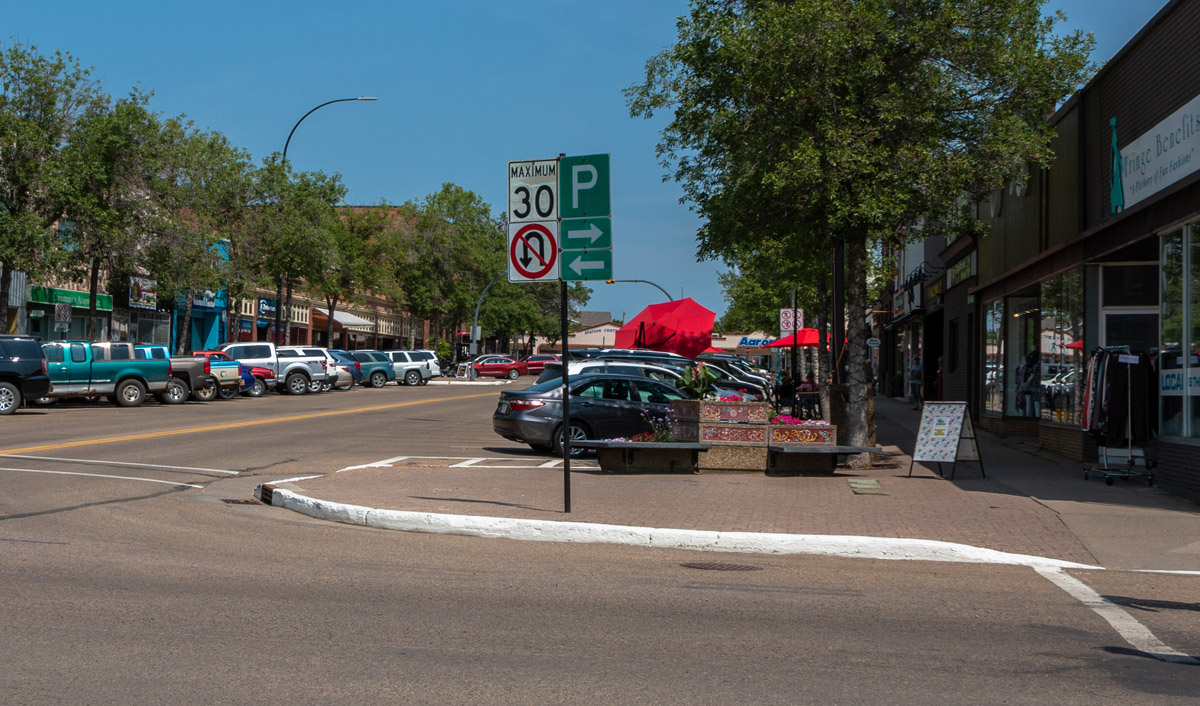 A Crowded Street