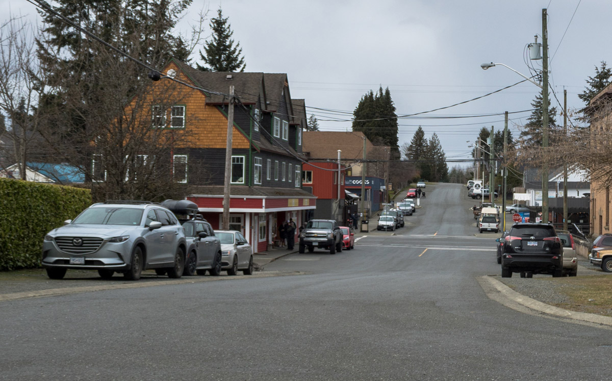 Looking up Third Street