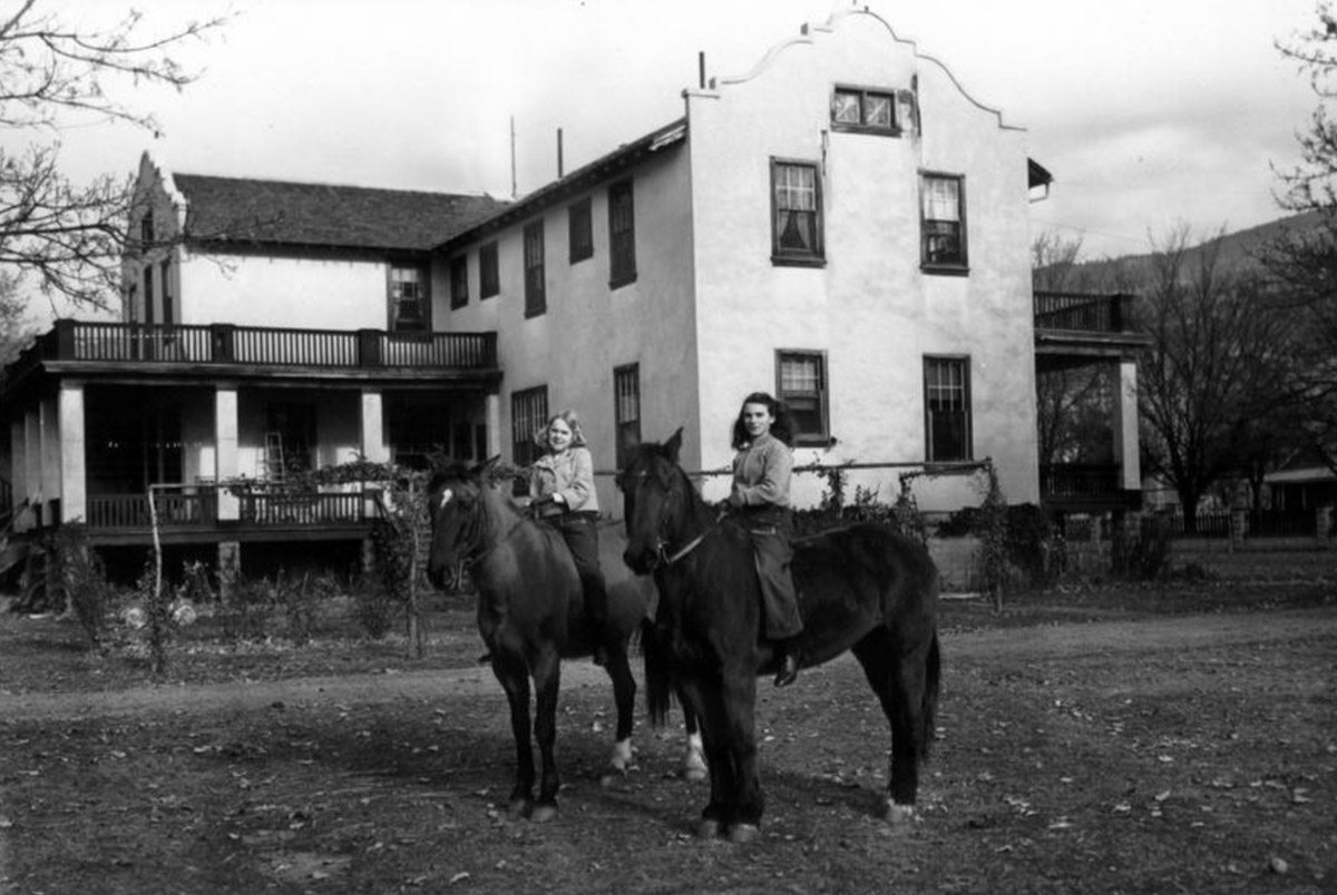 Riders at the Naramata Hotel