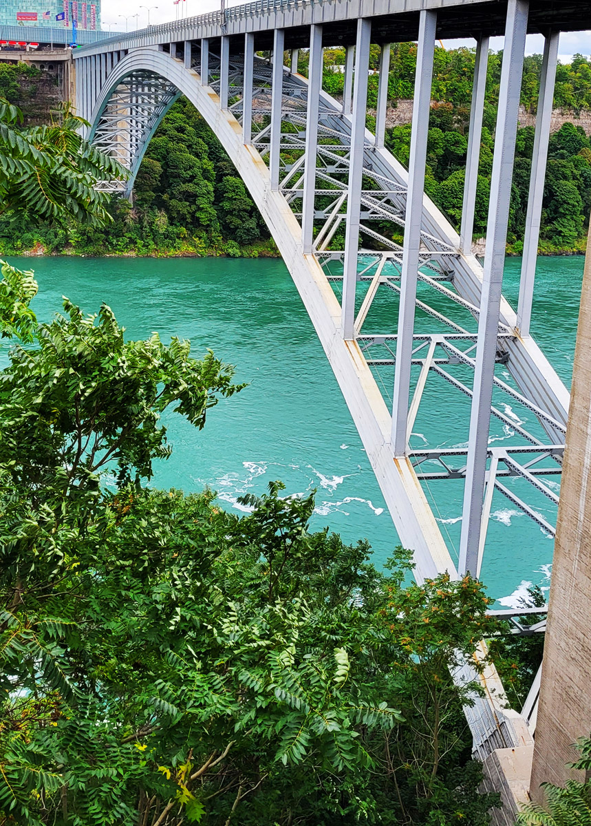 Honeymoon Bridge Collapses