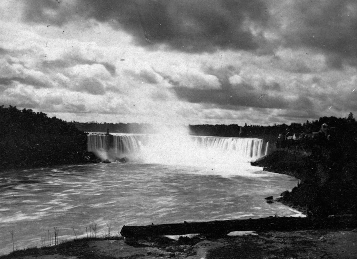 Moody Horseshoe Falls