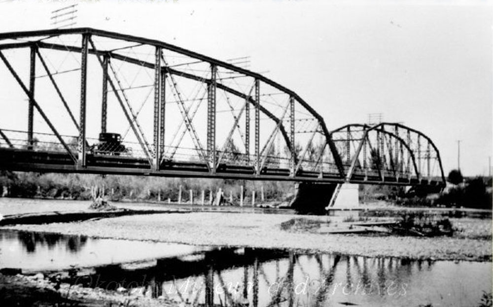 Cars on the Bridge