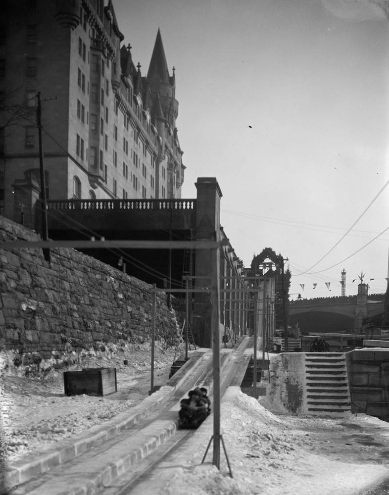 Toboggan Track