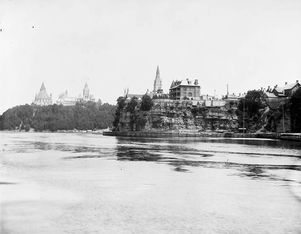 Parliament Hill Bluffs