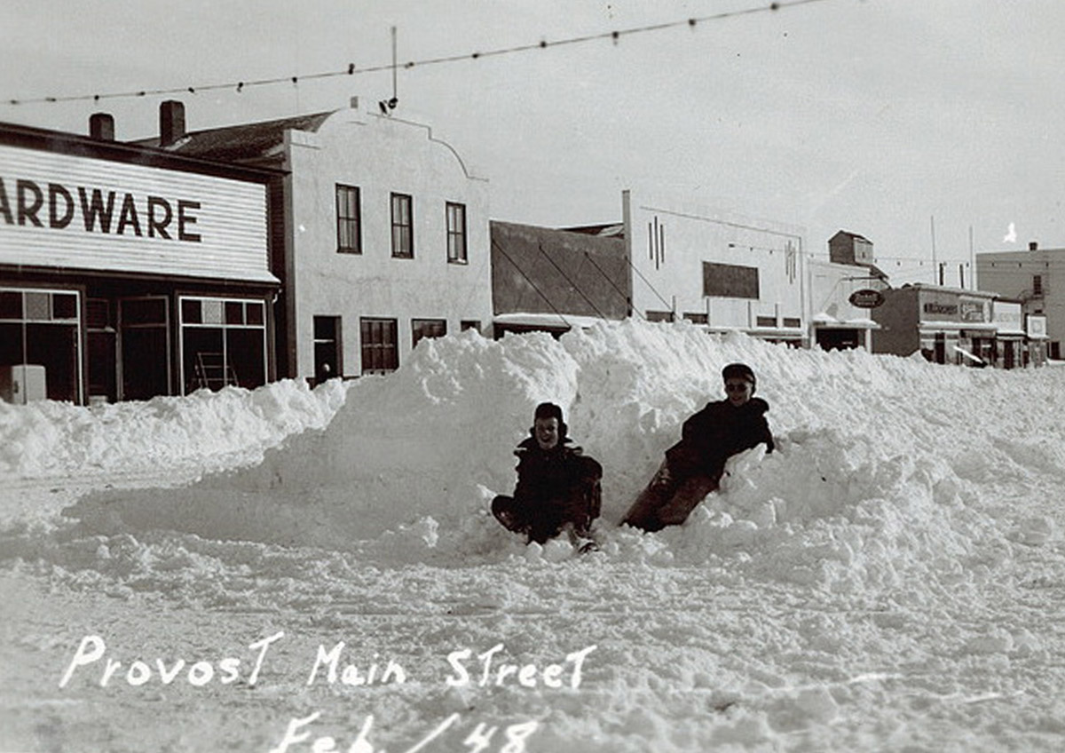 Kids in the Snow