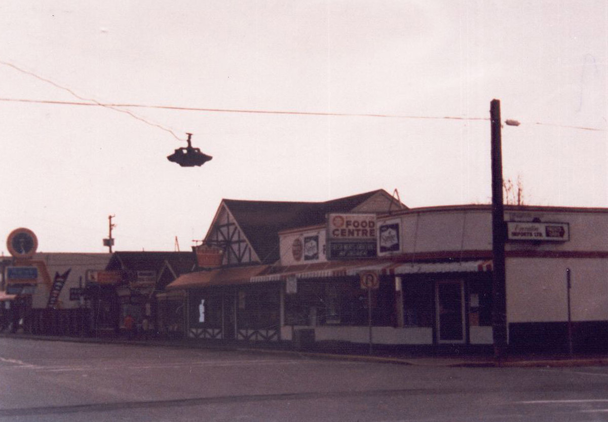 Corner of Beacon & 3rd