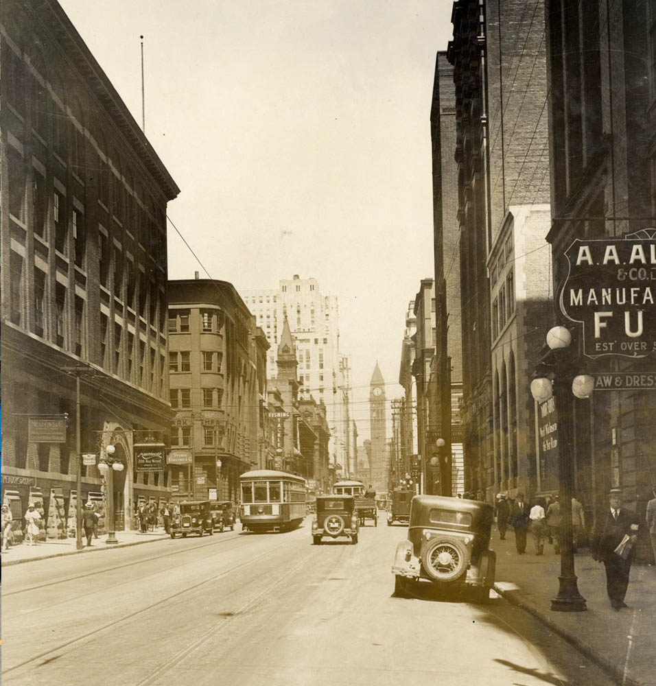 Busy Bay Street