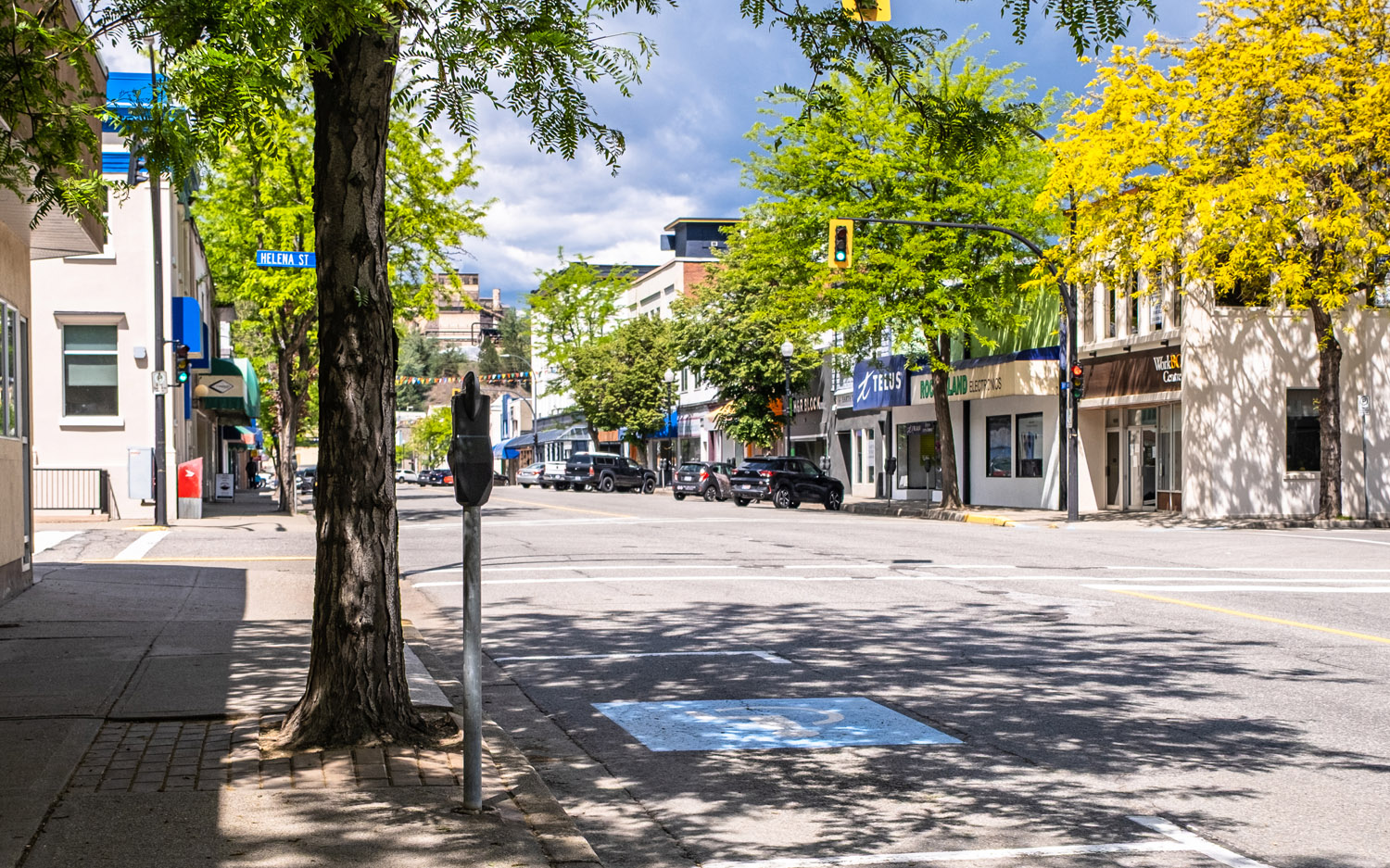 Bay Avenue Storefronts