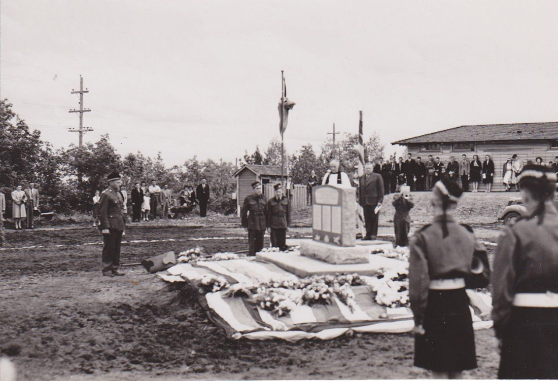 Service at the Cenotaph