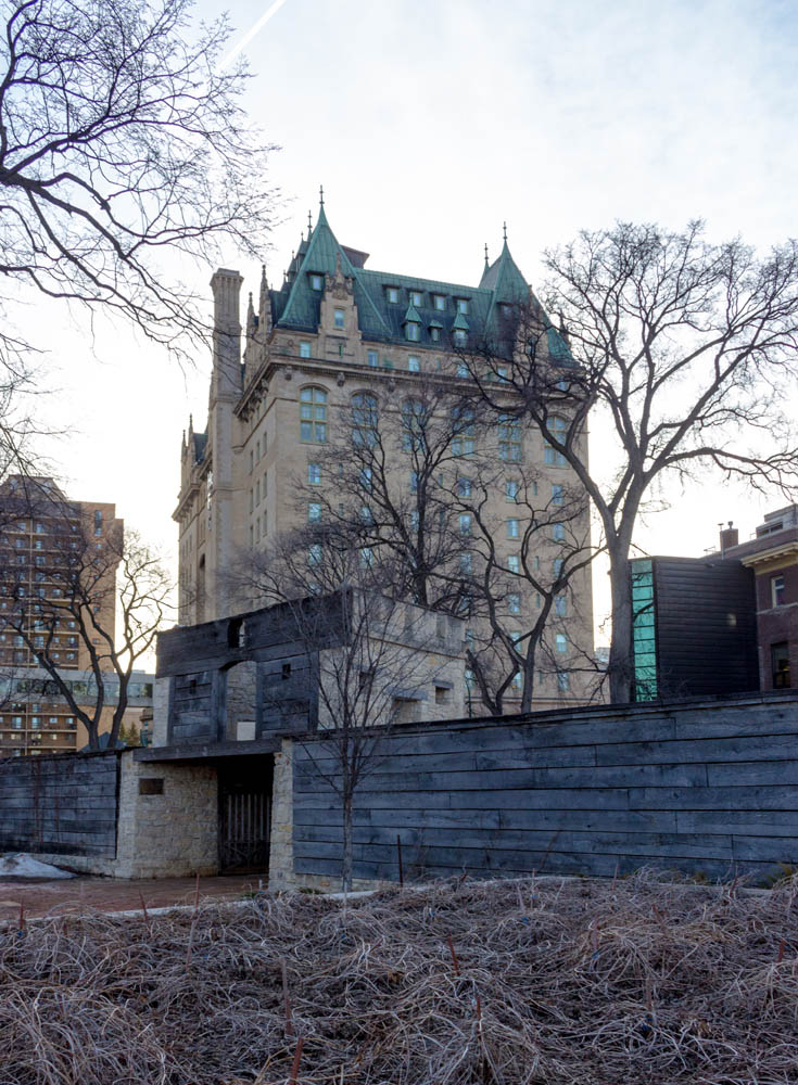 Fort Garry Gate & Hotel (2)