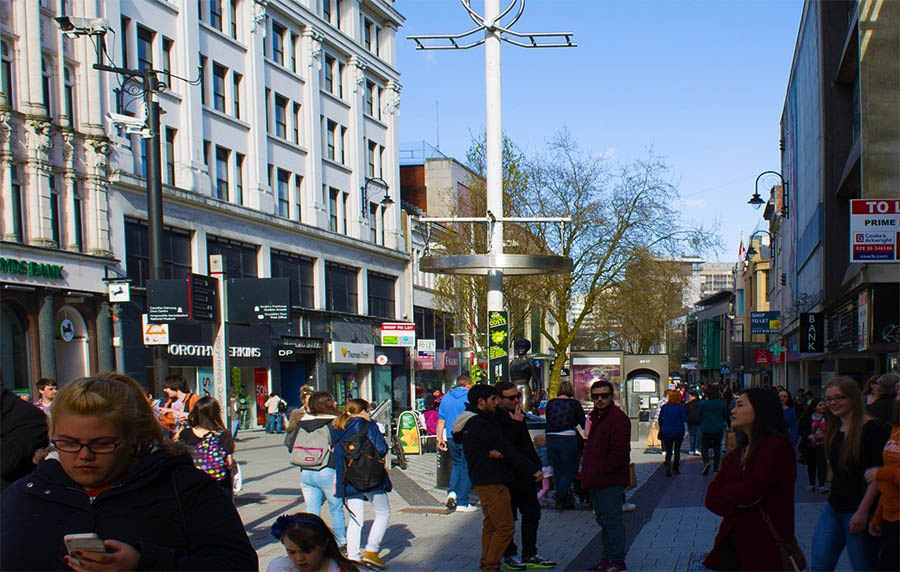 People on Queen Street