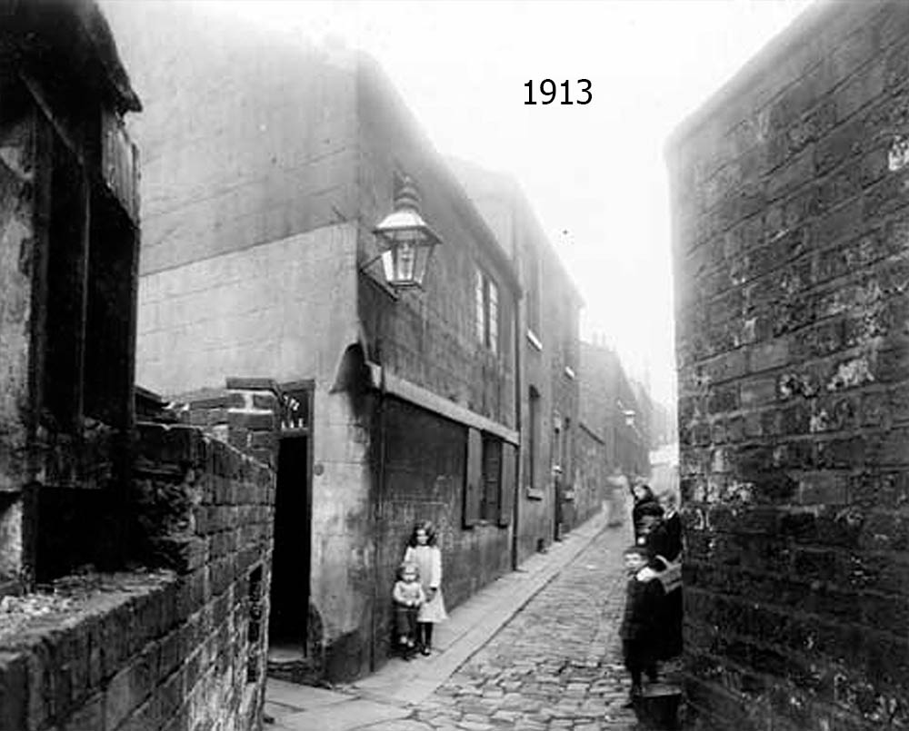 Children on Portland Crescent