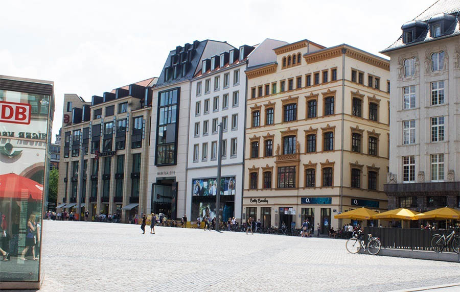 Diners in Market Square